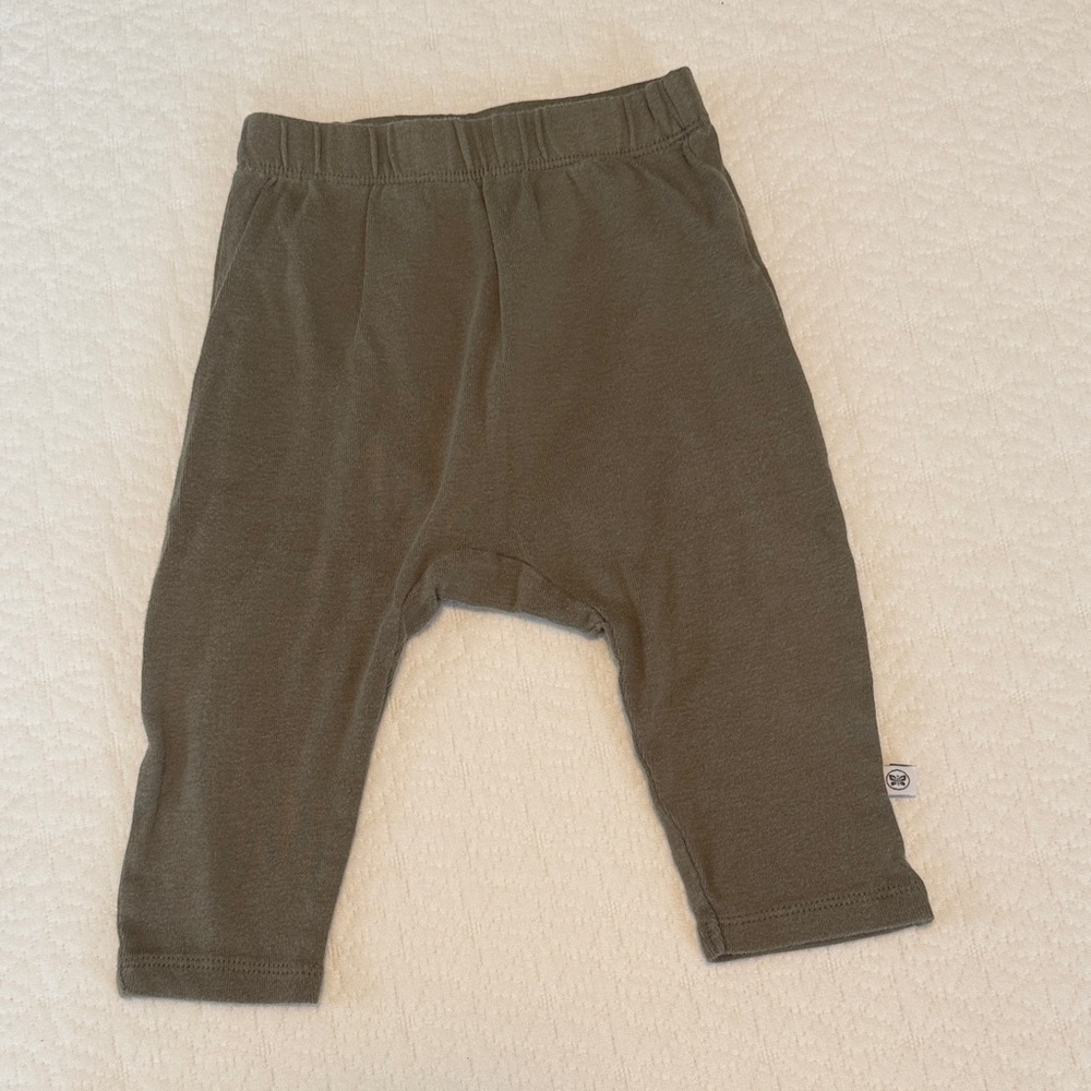 Baby Pants in Olive